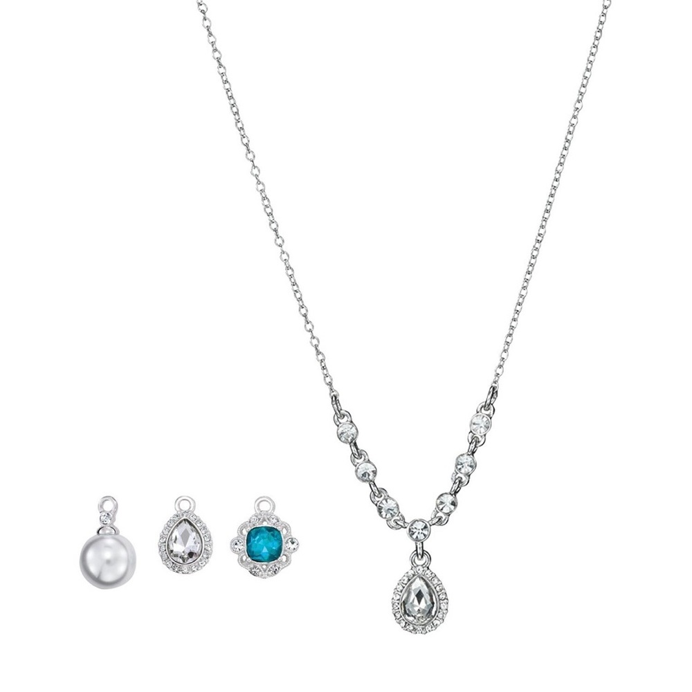 NWT, 3pc chic silver-tone Interchangeable Necklace Set, Avon.
